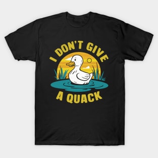 Funny I Don't Give A Quack Cute Duck Halftone Design T-Shirt